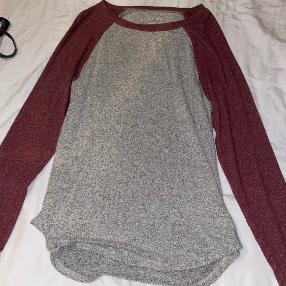 American Eagle Long sleeve